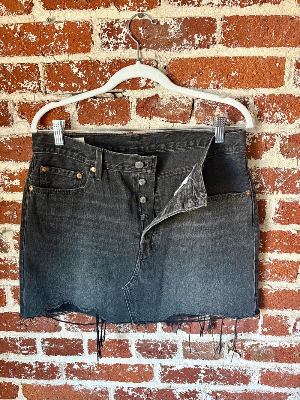 Levi’s Premium Deconstructed Black Distressed Denim Skirt - Picture 5 of 8